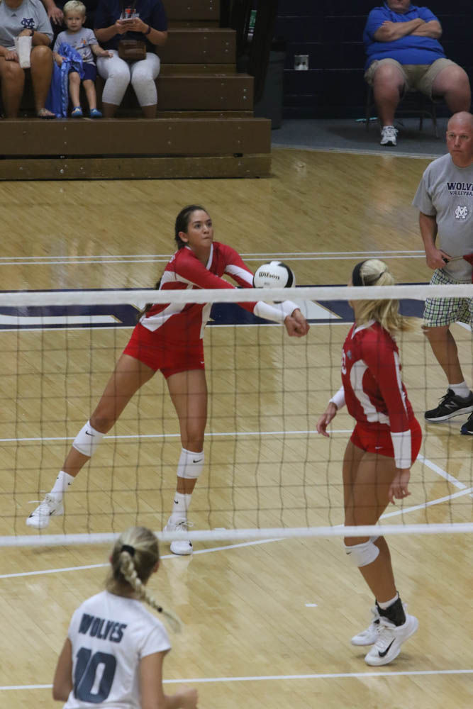 Gallery: Girls volleyball - Crown Point at Michigan City